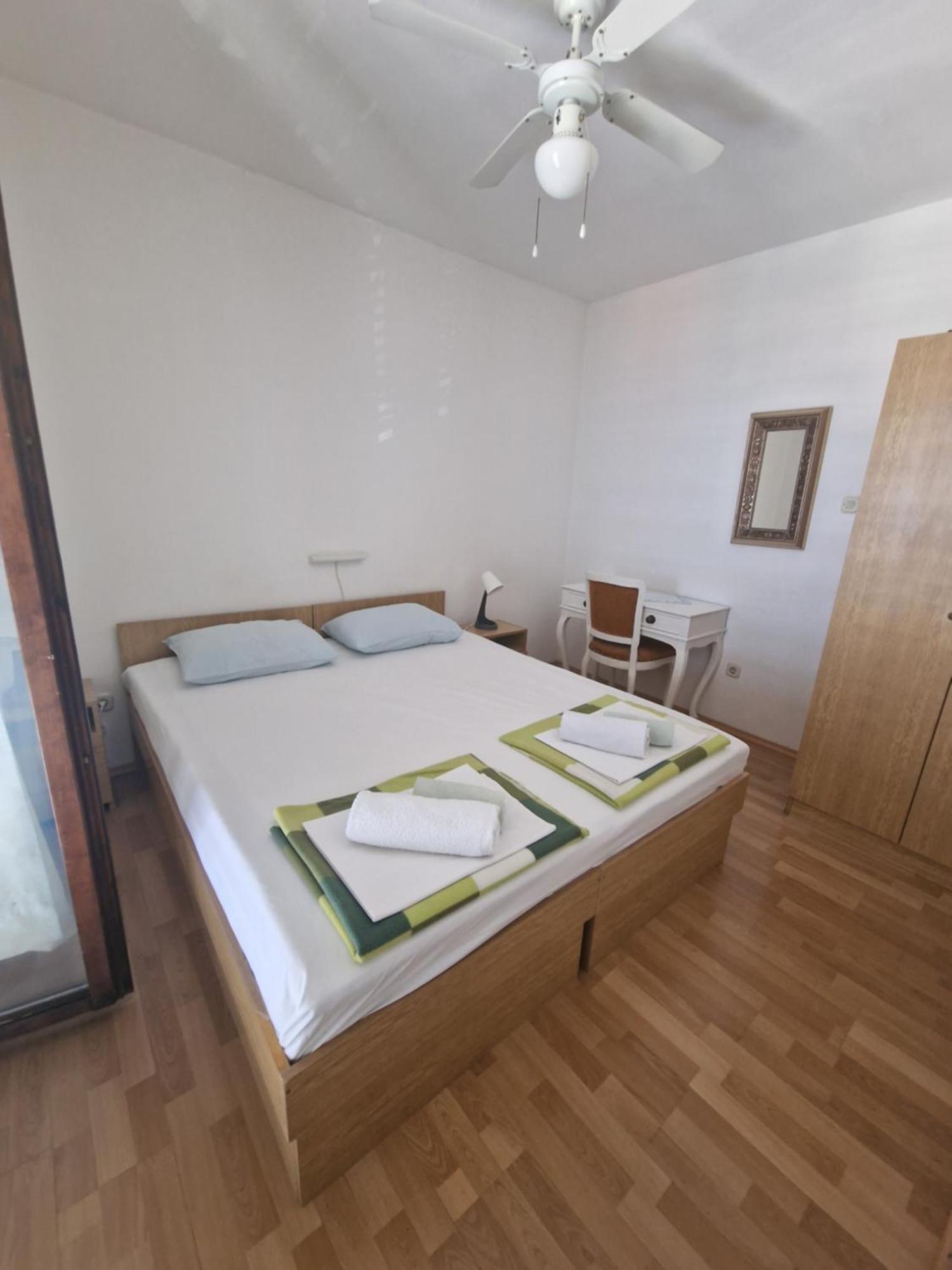 Apartments Palma Gradac  Exteriör bild